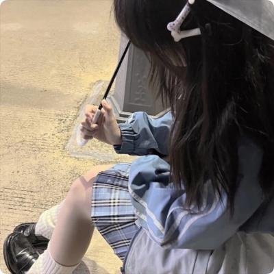 持摄影机的人